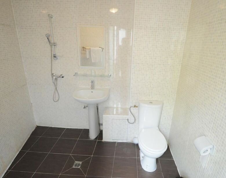 Hotel Hipotel Paris Gambetta Republique