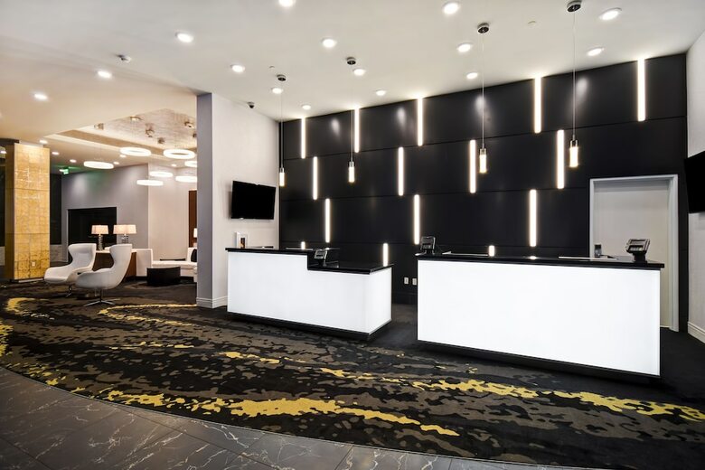 Hotel Doubletree By Hilton Deadwood At Cadillac Jack's