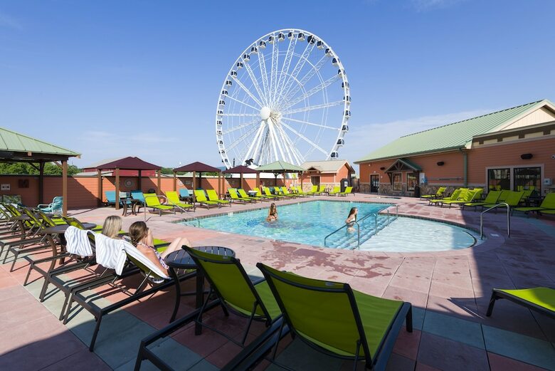 Margaritaville Island Hotel