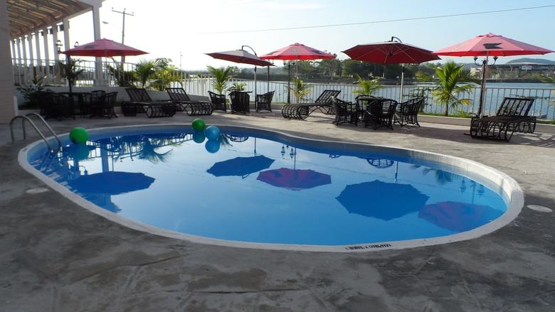 Ramada Tikal Isla de Flores Hotel