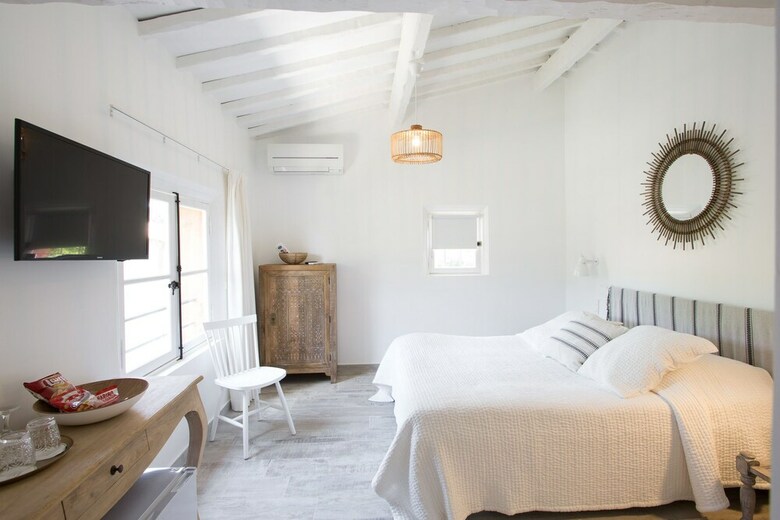 Hotel H�tel Les Capucines