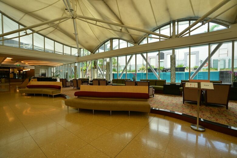 Peninsula Excelsior Hotel