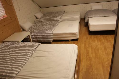 Hostal Tavo House