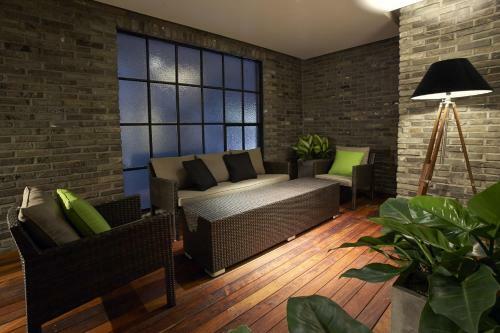 Js The Classic Hotel