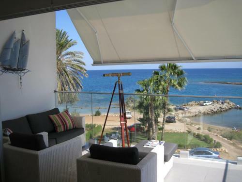 Trident Beach Apartment