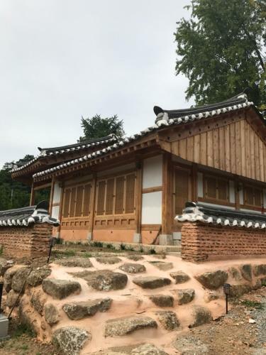 Hostal Korean Traditional House - Chungnokdang