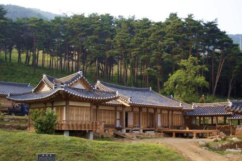 Hostal Korean Traditional House - Chungnokdang