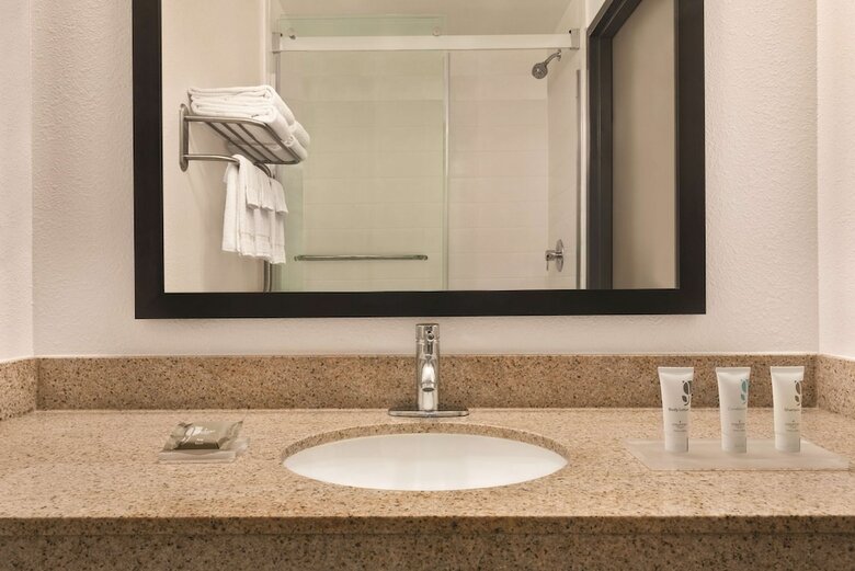 Hotel Country Inn & Suites By Radisson, Eagan, Mn