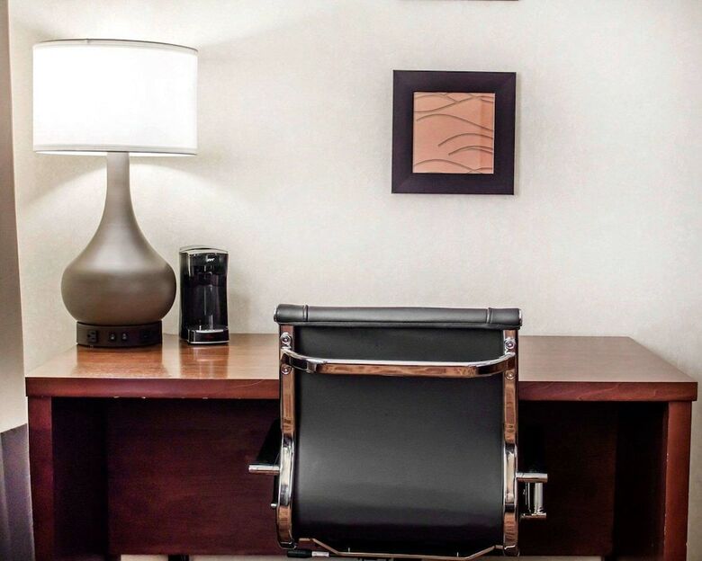 Hotel Comfort Inn