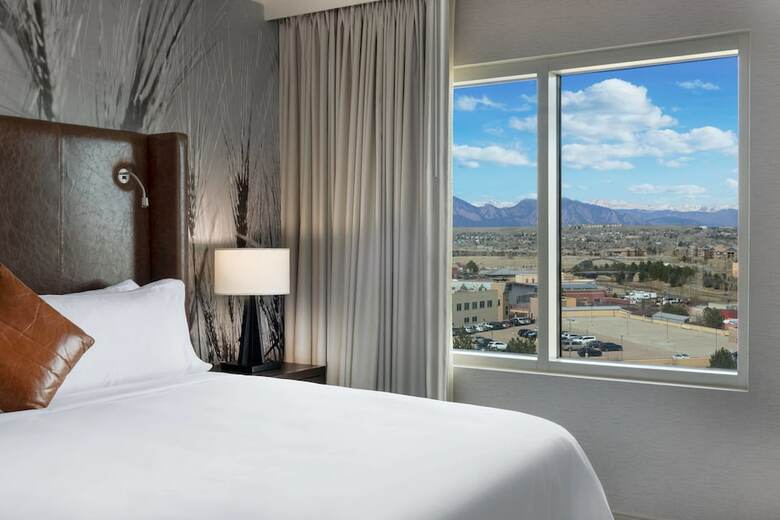 Renaissance Boulder Flatiron Hotel