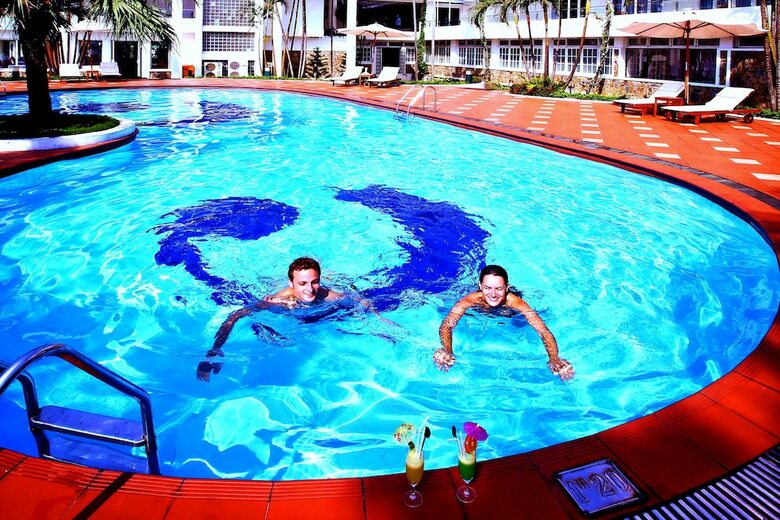 Century Riverside Hotel Hue