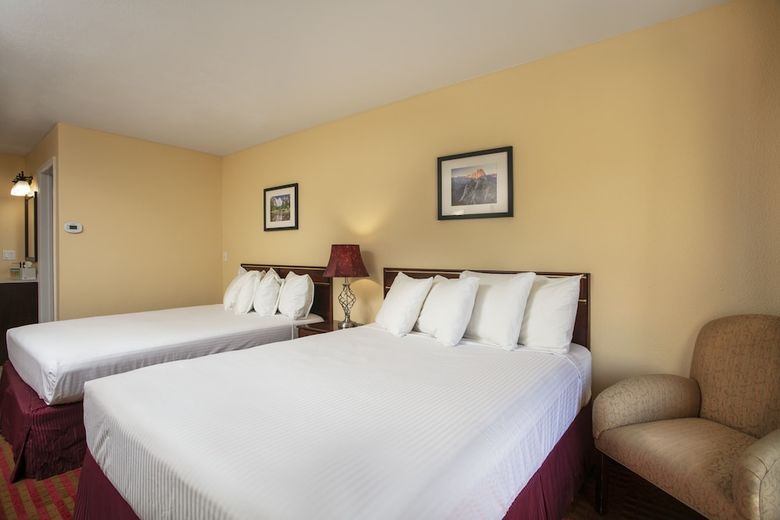 Hotel Monarch Inn
