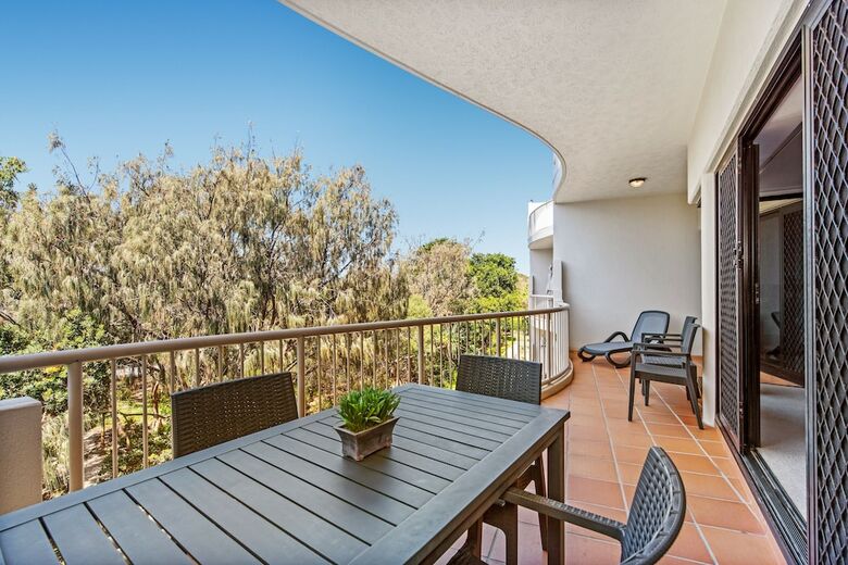 Apartamentos Mirra Chana