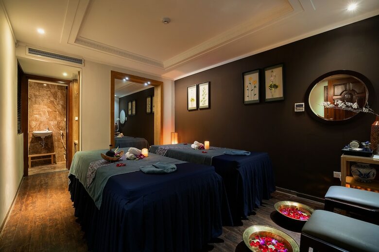 Essence Palace Hotel & Spa