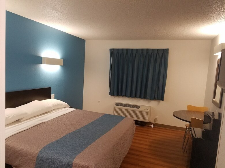 Hotel Motel 6 Indianapolis, In - Southport