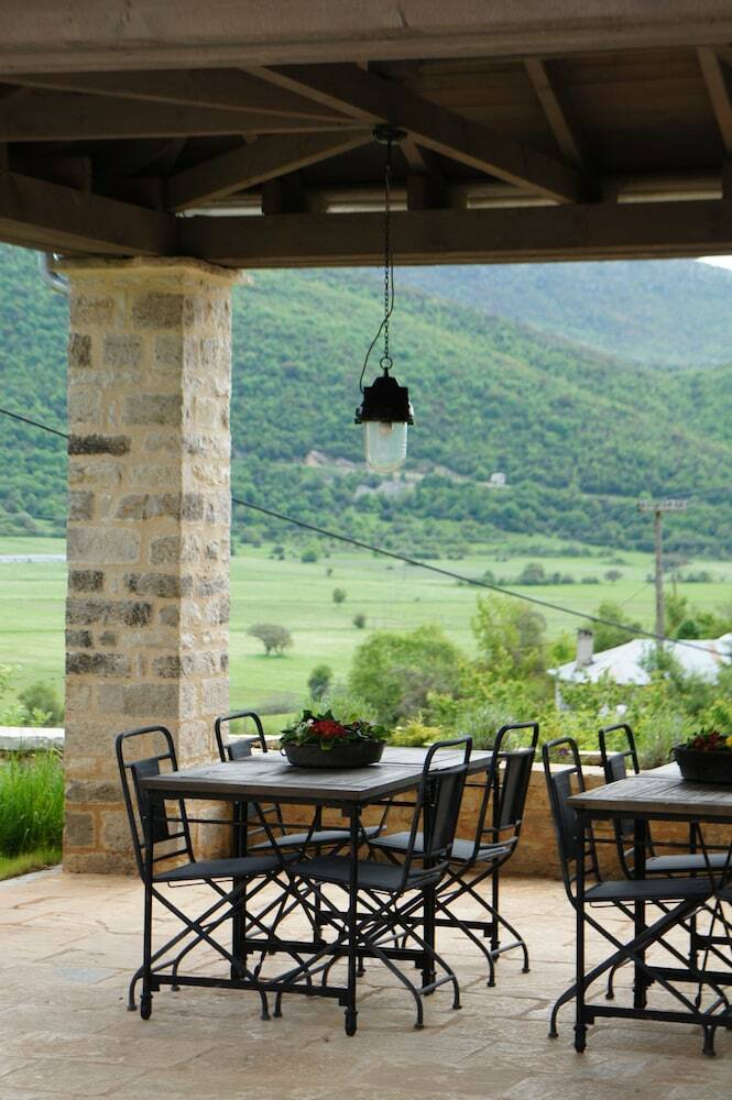 Hotel Apeiros Chora