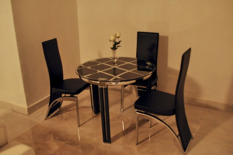 Hotel Caledonian Suites