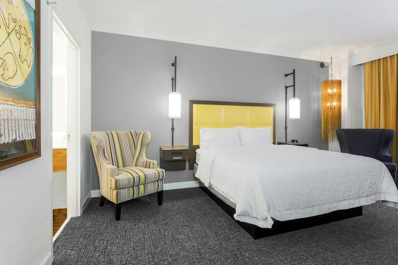 Hotel Hampton Inn & Suites Austin - Downtown / Convention Center