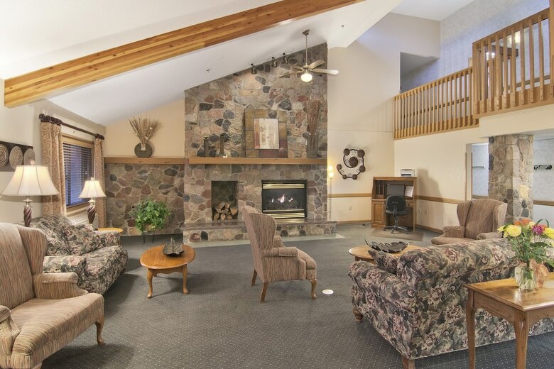 Boarders Inn & Suites By Cobblestone Hotels - Faribault