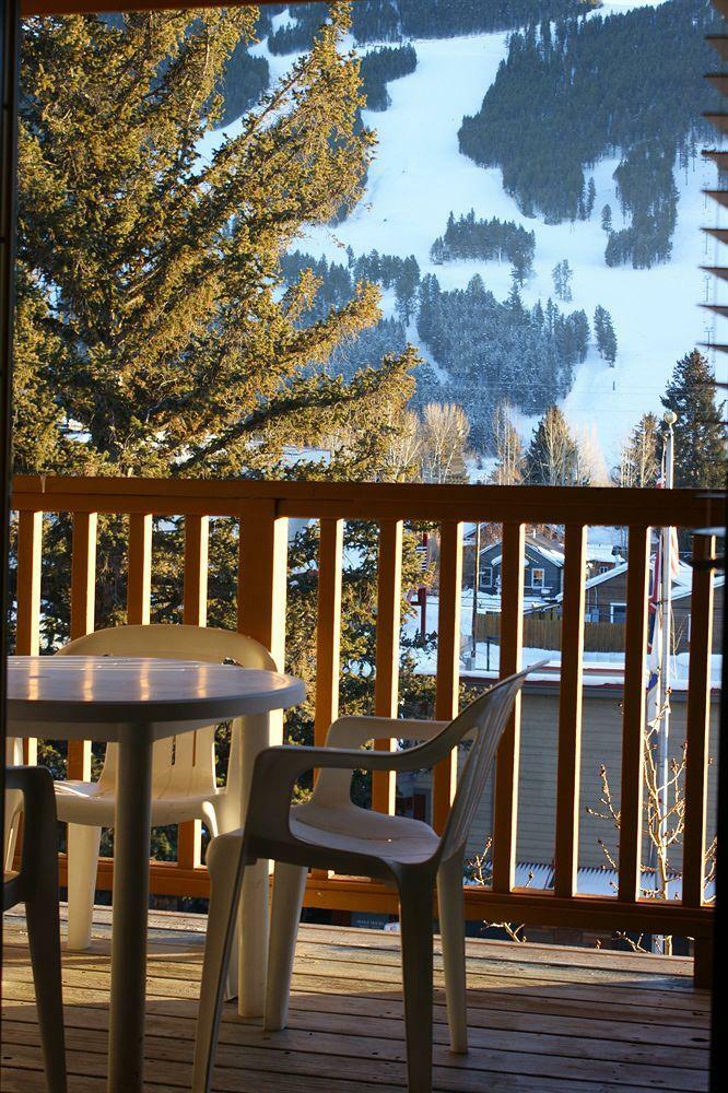 Hotel Ranch Inn