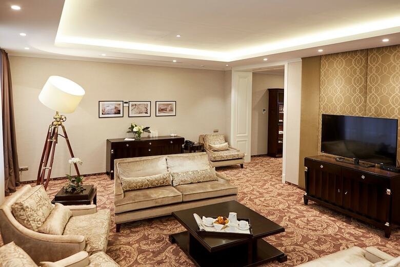 Sk Royal Hotel Tula