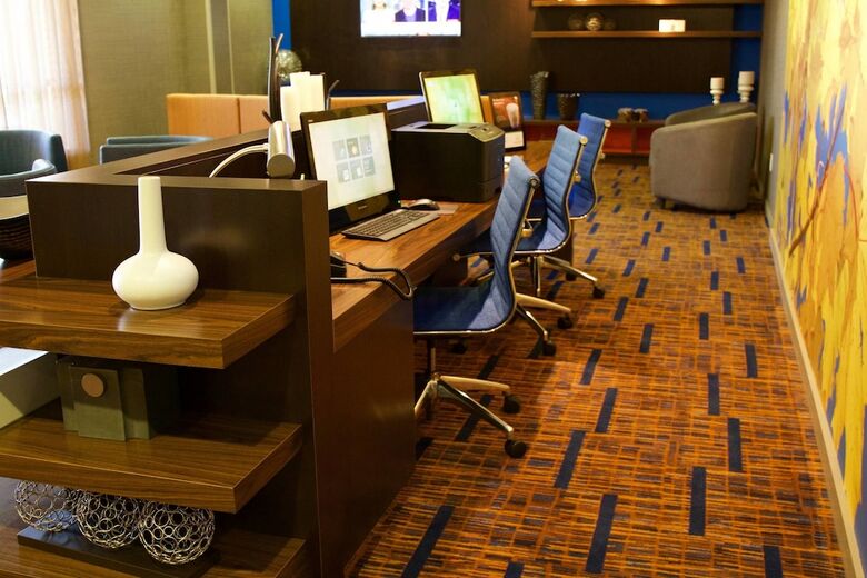 Hotel Courtyard By Marriott Asheville Airport
