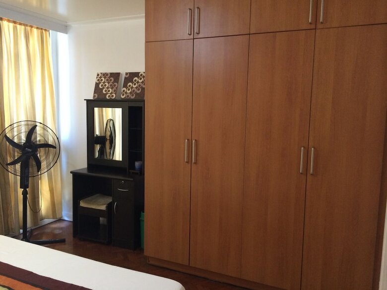Manila Condo Home At Robinsons Place Residences