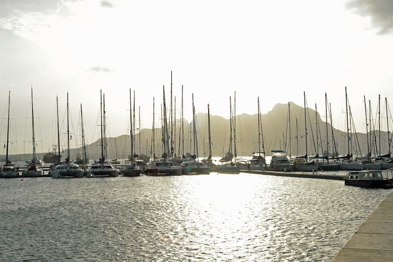 Flag Hotel Foya Branca