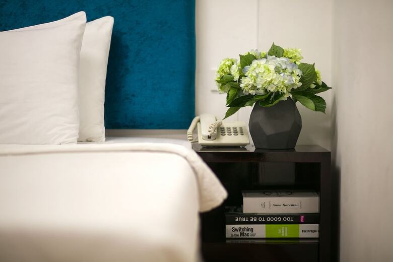 Little Diamond Hotel 2