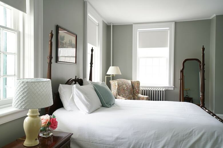 Hotel Le Chambord At Curry Estate