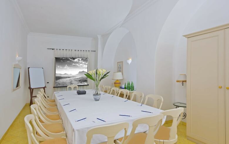 Relais Maresca Luxury Small Hotel