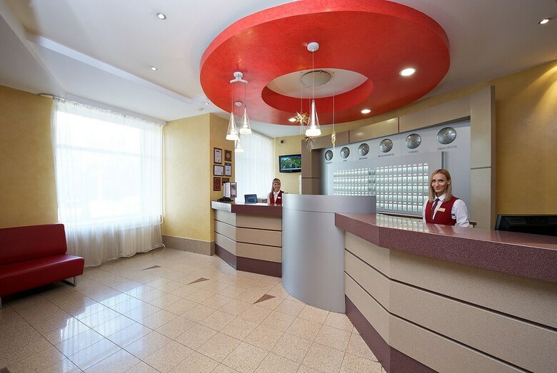 Hotel Oktyabrskaya