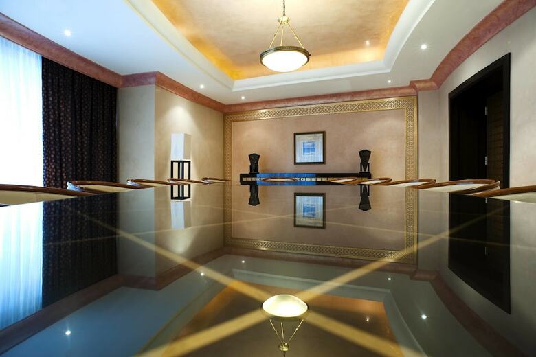 Hotel Le Meridien Al Aqah Beach Resort