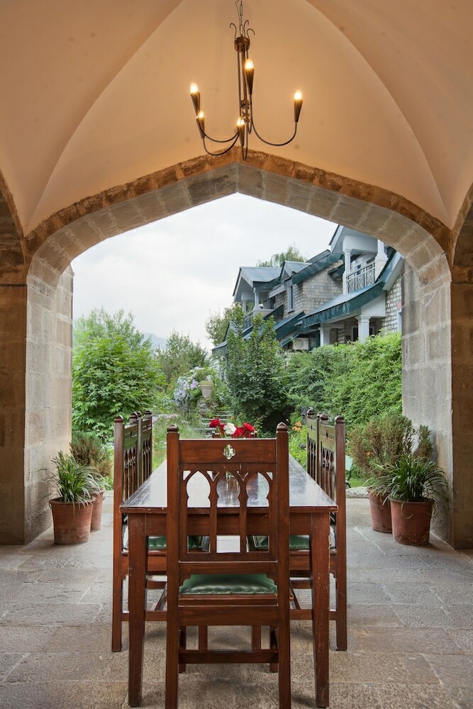 Hotel The Himalayan