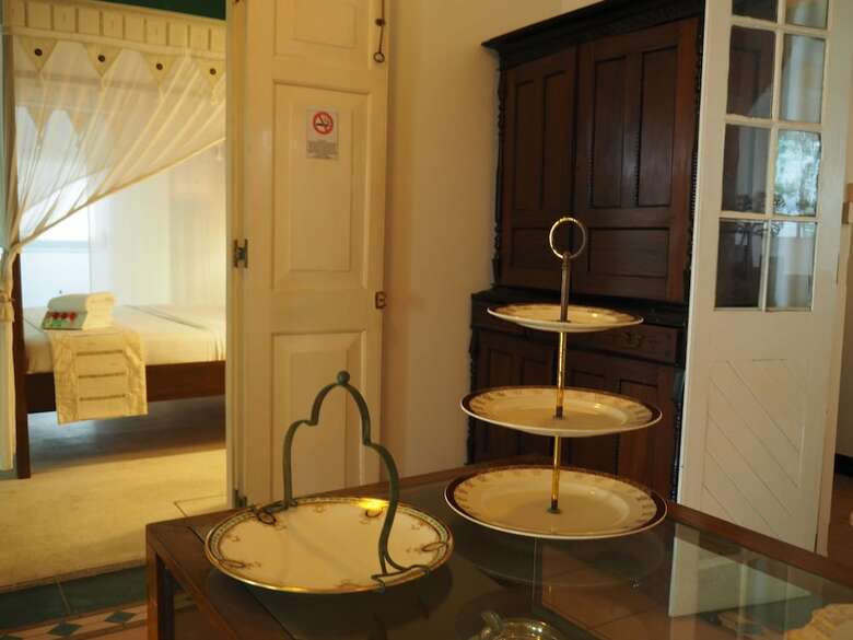 Royce Boutique Hotel