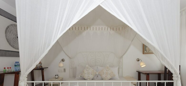 Royce Boutique Hotel