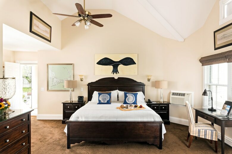 Hotel Crowne Pointe Historic Inn & Spa - Adults Only