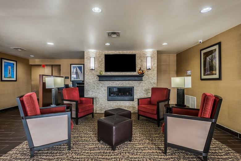Hotel Comfort Inn & Suites Dayton North
