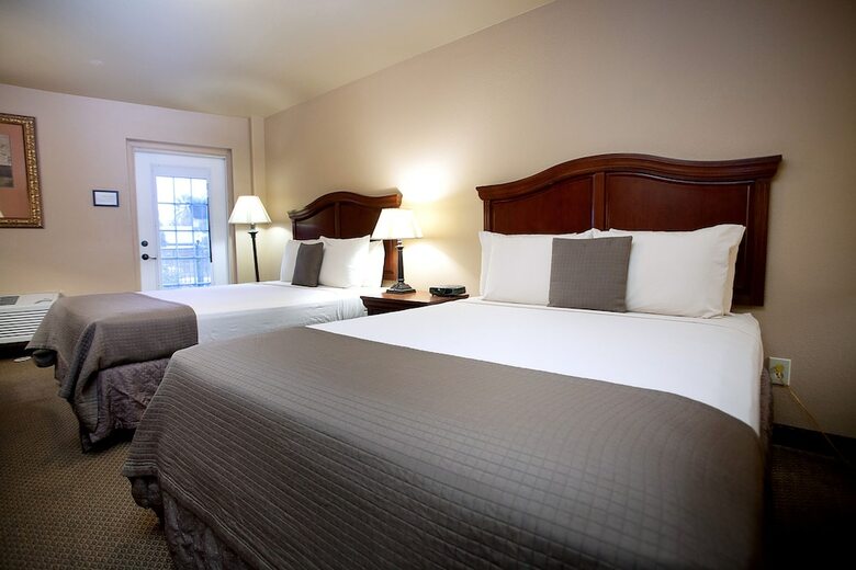 O�brien Historic Hotel