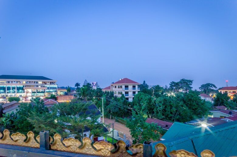 Hotel Top Five