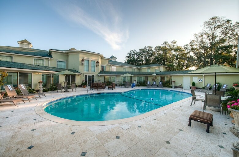 Hotel Town & Country Inn And Suites