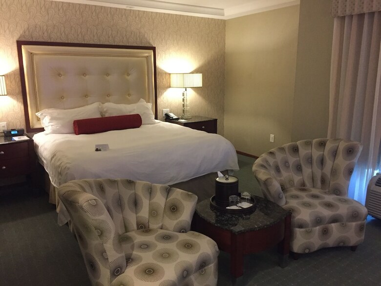 Hotel Town & Country Inn And Suites