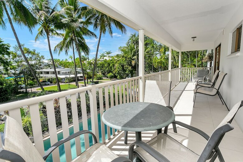 Seascape Holiday-tropical Reef Apartment