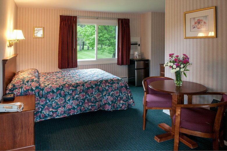 Hotel Stowe Motel & Snowdrift