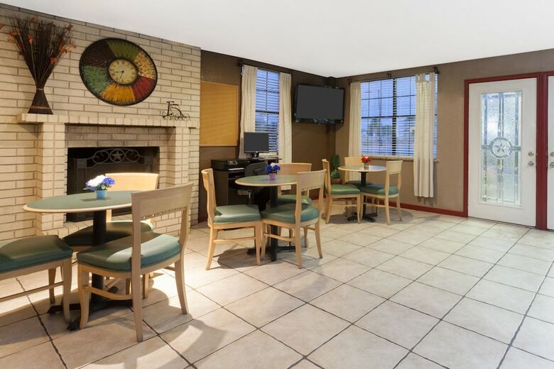 Motel Super 8 By Wyndham Fredericksburg