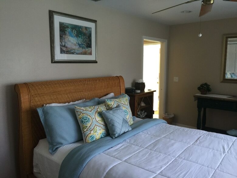 Hotel Pasa Tiempo Private Waterfront Resort - Adults Only