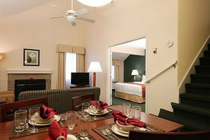 Hotel Hawthorn Suites By Wyndham Tinton Falls