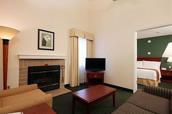 Hotel Hawthorn Suites By Wyndham Tinton Falls
