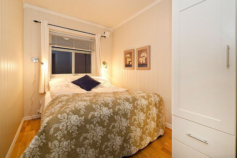 Enter Troms� Apartments