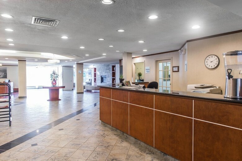 Hotel Ramada Plaza By Wyndham Montreal